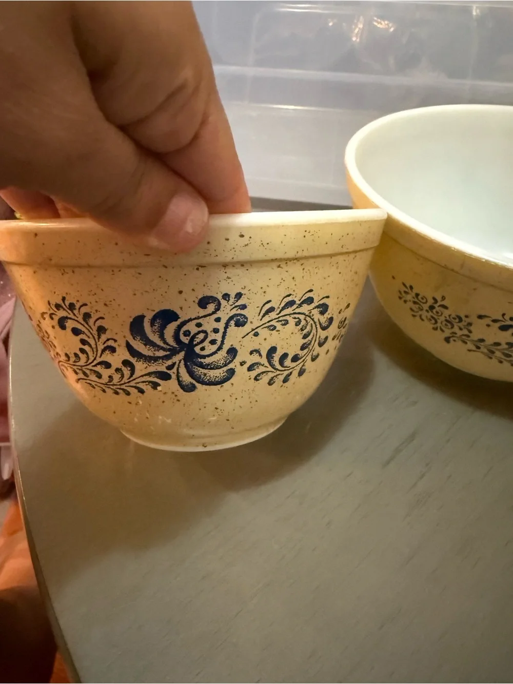 Lot of 2 Vintage Pyrex Homestead Blue Flowers Mixing Bowls 401 & 402 Like new!